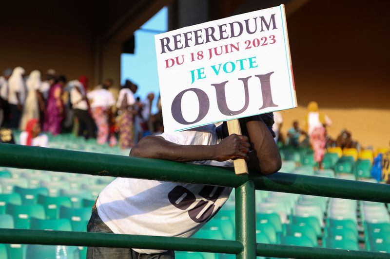 Référendum au Mali en vue de futures élections