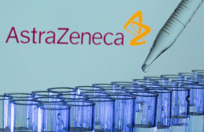 &copy; Reuters. Test tubes are seen in front of a displayed AstraZeneca logo in this illustration taken, May 21, 2021. REUTERS/Dado Ruvic/Illustration/File Photo