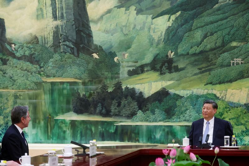 &copy; Reuters. U.S. Secretary of State Antony Blinken meets with Chinese President Xi Jinping in the Great Hall of the People in Beijing, China, June 19, 2023.  REUTERS/Leah Millis/Pool