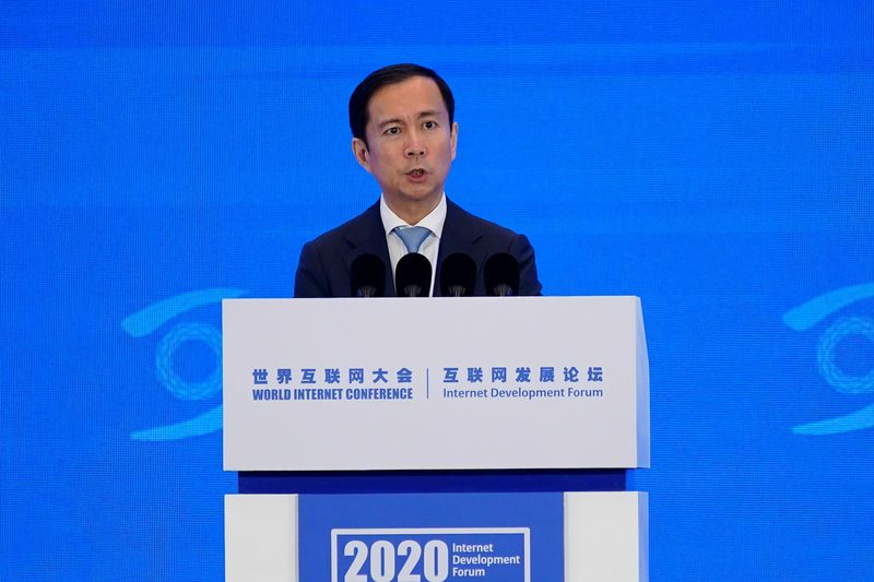 © Reuters. Alibaba Group CEO Daniel Zhang (Zhang Yong) speaks at the World Internet Conference (WIC) in Wuzhen, Zhejiang province, China, November 23, 2020. REUTERS/Aly Song/FILE PHOTO
