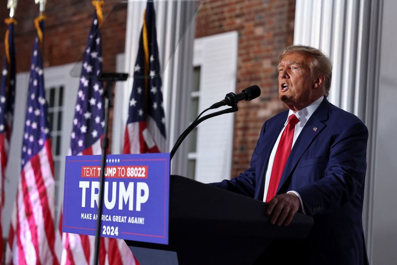 &copy; Reuters. FILE PHOTO: Former U.S. President Donald Trump delivers remarks during an event following his arraignment on classified  document charges, at Trump National Golf Club, in Bedminster, New Jersey, U.S., June 13, 2023. REUTERS/Amr Alfiky/File Photo