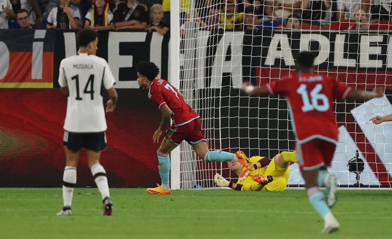 &copy; Reuters. Luis Díaz comemora primeiro gol da vitória da Colômbia contra a Alemanha em Gelsenkirchen
20/06/2023
REUTERS/Thilo Schmuelgen