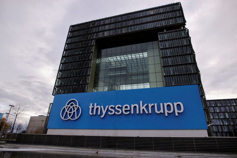 &copy; Reuters. Il logo Thyssenkrupp a Essen, in Germania. REUTERS/Thilo Schmuelgen/