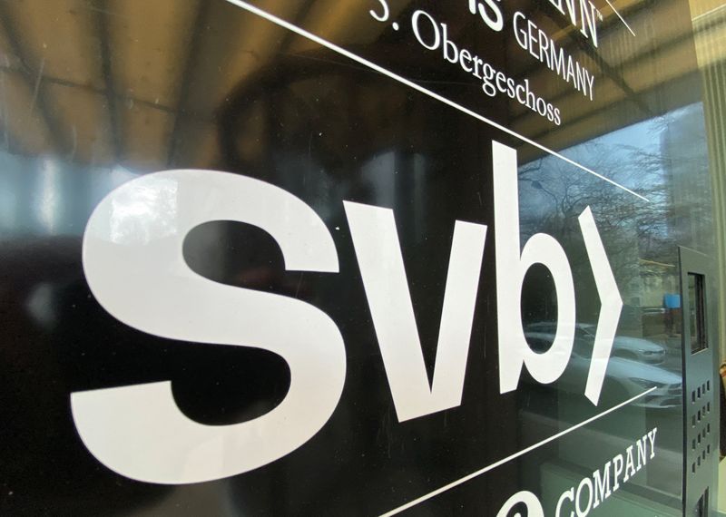 &copy; Reuters. The logo of Silicon Valley Bank SVB is pictured at its German branch in Frankfurt, Germany, March 13, 2023. REUTERS/Tilman Blasshofer