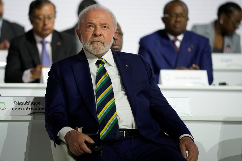 &copy; Reuters. Brazilian President Luiz Inacio Lula Da Silva listens during the closing session of the New Global Financial Pact Summit, Friday, June 23, 2023 in Paris, France.   Lewis Joly/Pool via REUTERS