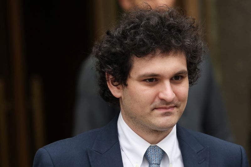 &copy; Reuters. FILE PHOTO: Indicted FTX founder Sam Bankman-Fried exits United States Court in New York City, New York, U.S., June 15, 2023. REUTERS/Mike Segar/File Photo