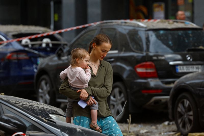 Three killed in latest Russian air strikes on Ukraine