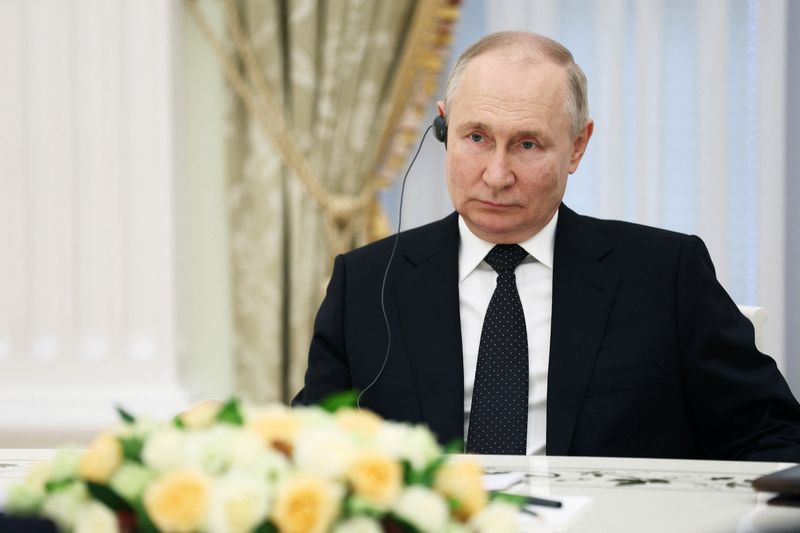 &copy; Reuters. الرئيس الروسي فلاديمير بوتين خلال اجتماع في موسكو يوم 22 يونيو حزيران 2023 في صورة لرويترز من ممثل لوكالات الأنباء.