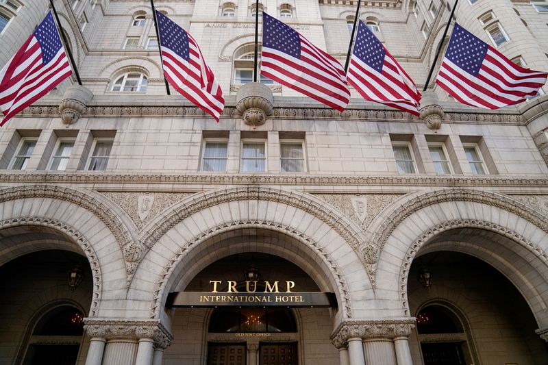 US Supreme Court dismisses clash over Trump hotel documents