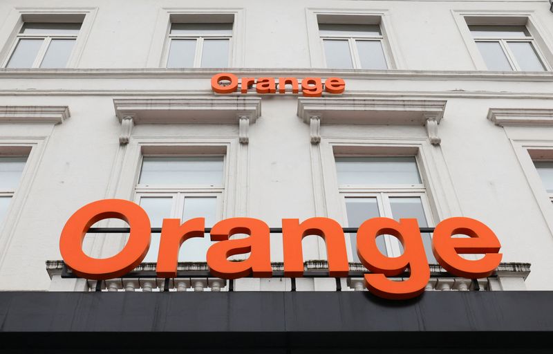 &copy; Reuters. The logo of French telecom operator Orange is pictured in Brussels, Belgium May 22, 2023. REUTERS/Yves Herman