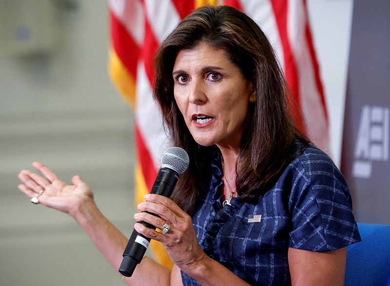 © Reuters. U.S. Republican presidential candidate Nikki Haley delivers a foreign policy speech on China during a forum at the American Enterprise Institute in Washington, U.S., June 27, 2023. REUTERS/Evelyn Hockstein