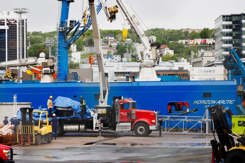&copy; Reuters. A view of the Horizon Arctic ship, as salvaged pieces of the Titan submersible from OceanGate Expeditions are returned, in St. John's harbour, Newfoundland, Canada June 28, 2023. REUTERS/David Hiscock 