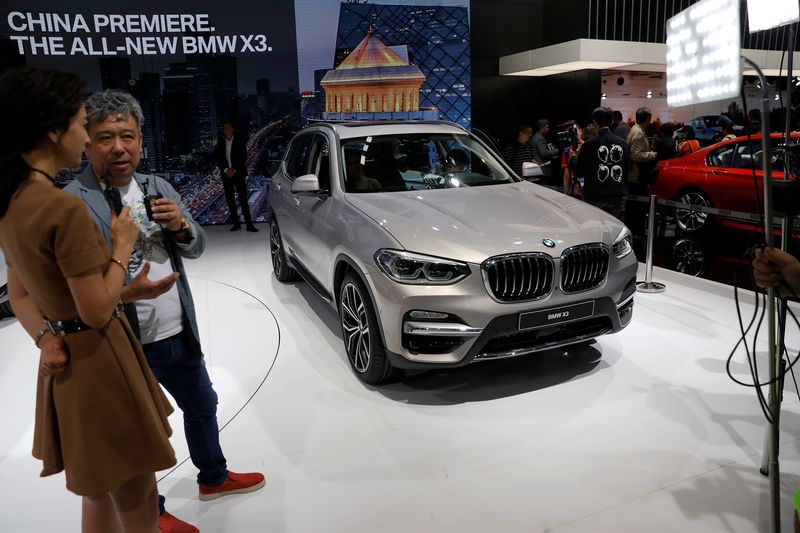 &copy; Reuters. The new BMW X3 is displayed during a media preview of the Auto China 2018 motor show in Beijing, China April 25, 2018. REUTERS/Damir Sagolj