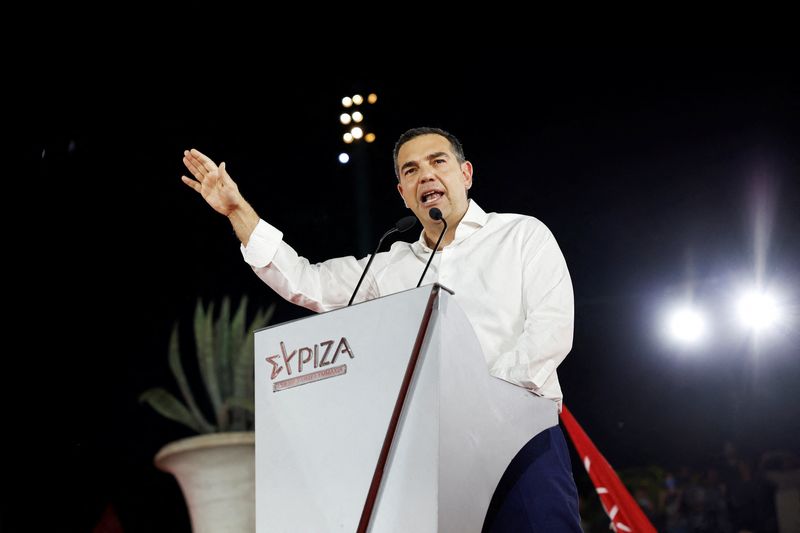 &copy; Reuters. FILE PHOTO: Leftist Syriza party leader Alexis Tsipras addresses supporters during a pre-election rally in Athens, Greece, June 22, 2023. REUTERS/Louiza Vradi/File Photo