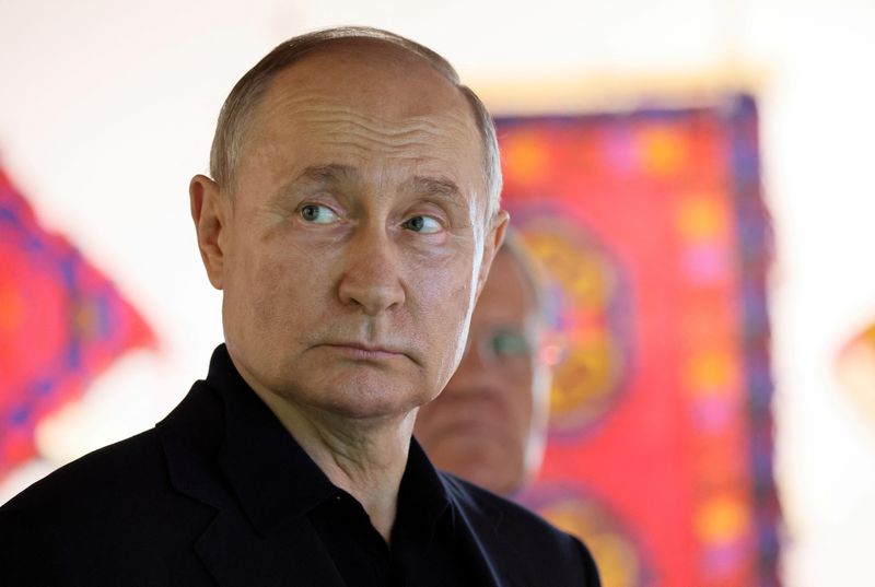 &copy; Reuters. الرئيس الروسي فلاديمير بوتين في روسيا يوم الأربعاء. صورة لرويترز من ممثل لوكالات الأنباء.