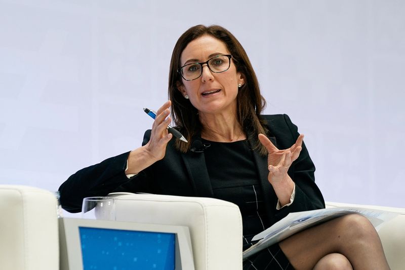&copy; Reuters. FILE PHOTO-Silvana Tenreyro, professor in economics at the London School of Economics, participates in a panel titled “How Should Central Banks Battle High Inflation?” at the 2023 Spring Meetings of the World Bank Group and the International Monetary 