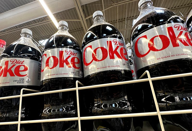 &copy; Reuters. Bottles of Diet Coke are seen on display at a market in New York City, New York, U.S., June 28, 2023. REUTERS/Mike Segar