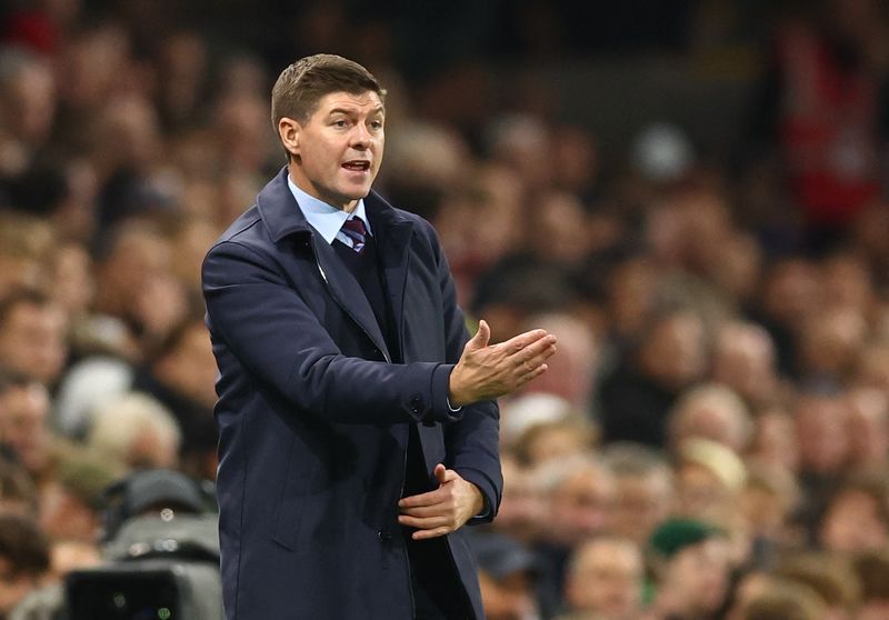 &copy; Reuters. Gerrard em jogo Fulham x Aston Villa
 20/10/2022   REUTERS/David Klein