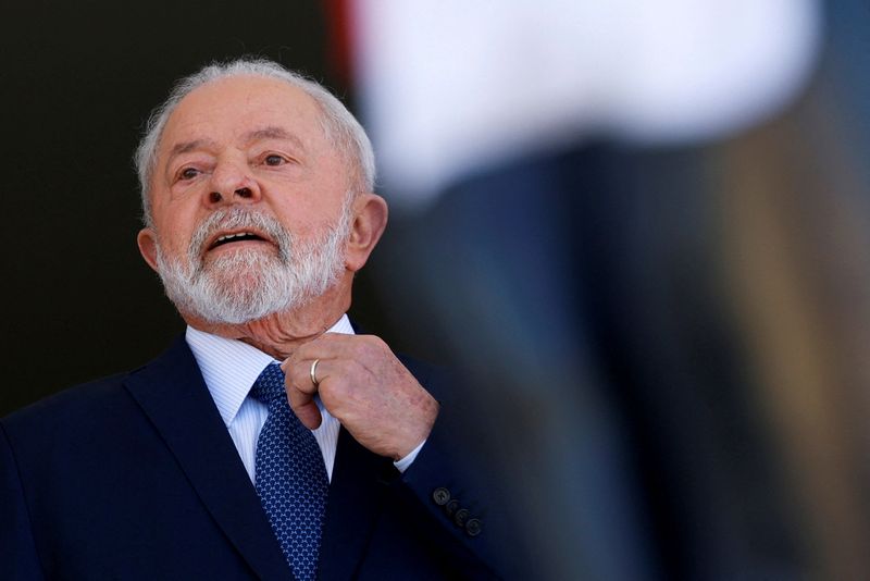 &copy; Reuters. FILE PHOTO: Brazil's President Luiz Inacio Lula da Silva looks on before a meeting with Argentina's President Alberto Fernandez at the Planalto Palace in Brasilia, Brazil, June 26, 2023. REUTERS/Adriano Machado   