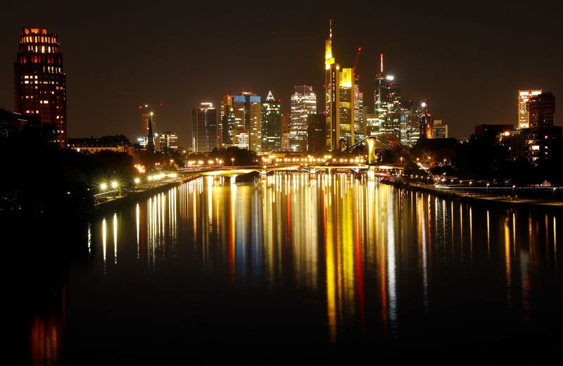 &copy; Reuters. FILE PHOTO: The skyline with its financial district is photographed on early evening in Frankfurt, Germany, September 18, 2018.  REUTERS/Kai Pfaffenbach