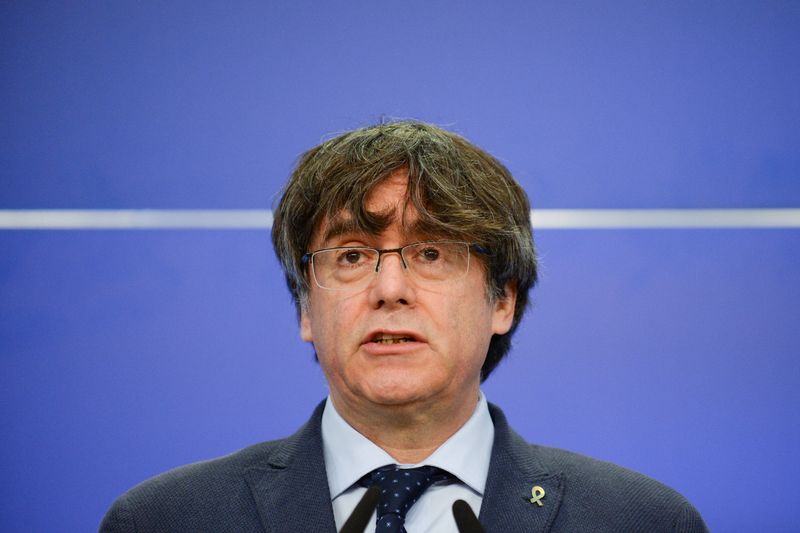 &copy; Reuters. FILE PHOTO: Former member of the Catalan government Carles Puigdemont speaks at the European Parliament in Brussels, Belgium, February 24, 2021. REUTERS/Johanna Geron/File Photo