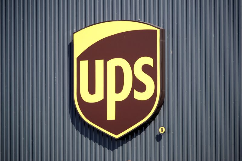 UPS, Teamsters Union contract talks in deadlock