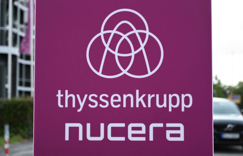 &copy; Reuters. The logo of Thyssenkrupp Nucera, one of Europe's biggest IPOs this year, is pictured at the headquarters of Thyssenkrupp's hydrogen division in Dortmund, Germany July 4, 2023. REUTERS/Stephane Nitschke