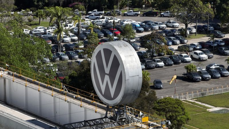 &copy; Reuters. FILE PHOTO: Volkswagen's factory is seen in Sao Bernardo do Campo, Sao Paulo state, Brazil June 28, 2023. REUTERS/Leonardo Benassatto