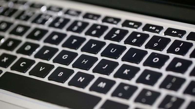 &copy; Reuters. FOTO DE ARCHIVO. Imagen de ilustración de un teclado de ordenador en Burdeos, Francia. 22 de agosto de 2016. REUTERS/Regis Duvignau