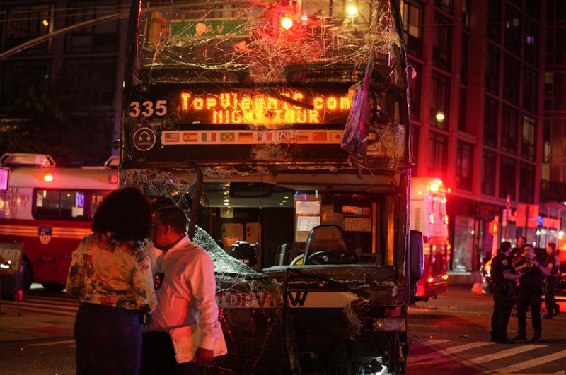 Two buses collide in New York, injuring at least 18 people