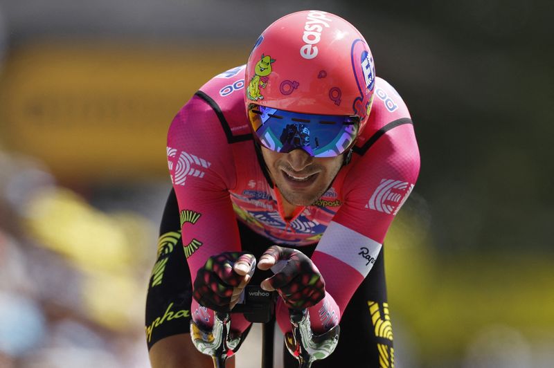 &copy; Reuters. Le coureur cycliste Alberto Bettiol sur une étape du Tour de France. /Photo prise le 23 juillet 2022/REUTERS/Gonzalo Fuentes