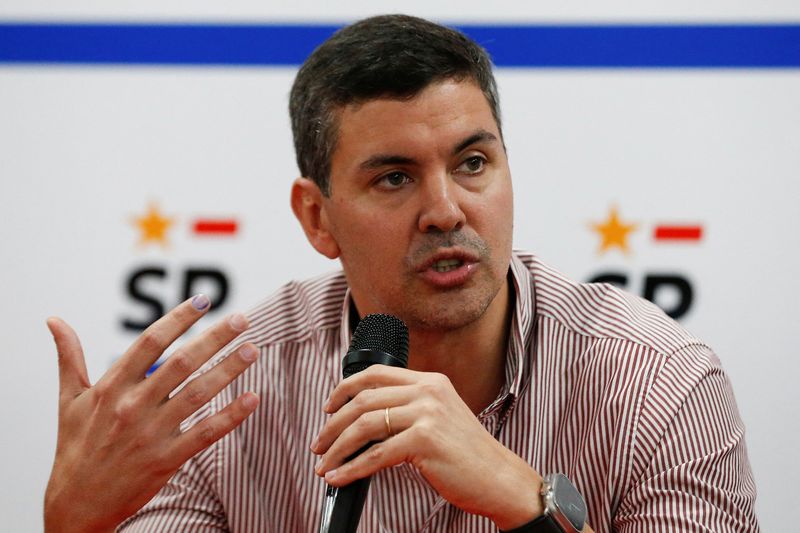 &copy; Reuters. FILE PHOTO: President-Elect Santiago Pena, a 44-year-old economist who won 43% of the vote on Sunday in the Presidential election, speaks during a news conference in Asuncion, Paraguay May 2, 2023. REUTERS/Cesar Olmedo/File Photo
