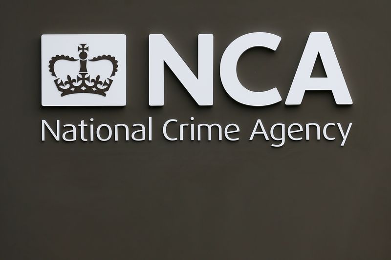 &copy; Reuters. شعار الوكالة الوطنية لمكافحة الجريمة في المملكة المتحدة (إن.سي.إيه) في لندن في صورة من أرشيف رويترز. 