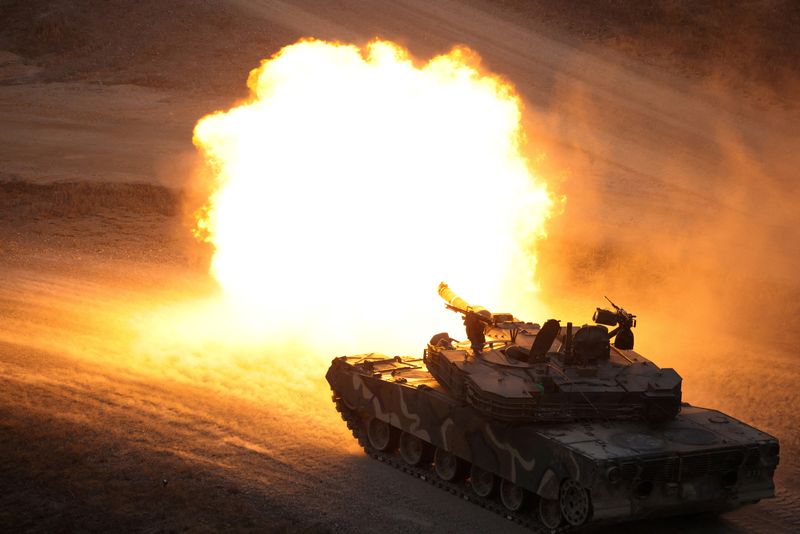 &copy; Reuters. FILE PHOTO: A South Korean army K1A1 tank fires during a live-fire drill which is a part of the joint military drill "Freedom Shield" between South Korea and U.S. at a military training field near the demilitarized zone separating the two Koreas in Pocheo