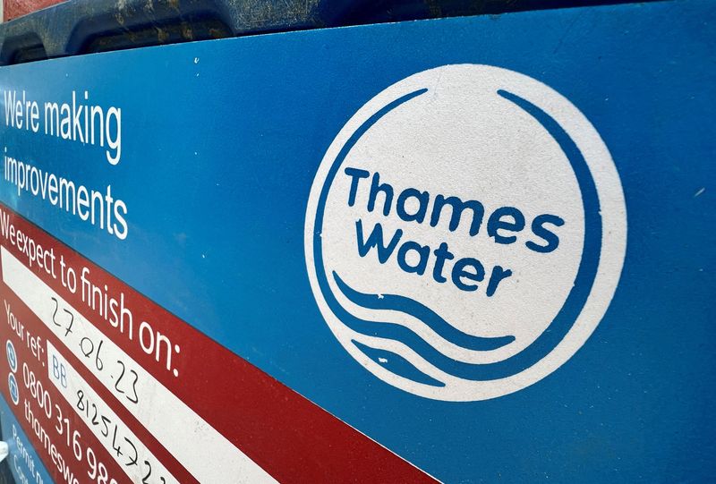 &copy; Reuters. FILE PHOTO: Signage is seen for British utility company Thames Water at a repair site in London, Britain, June 28, 2023. REUTERS/Toby Melville/File Photo