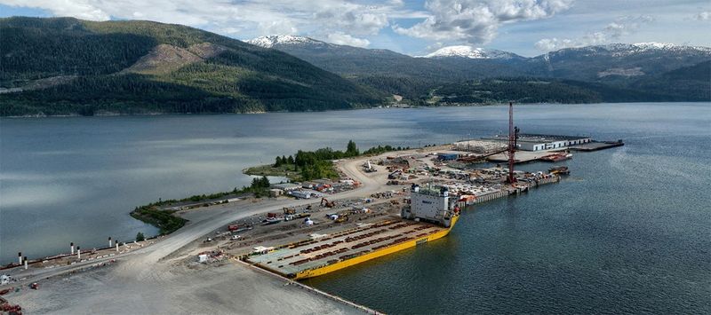 &copy; Reuters. The marine offloading facility at the LNG Canada site is pictured, in Kitimat, Canada, September 2022. LNG Canada/Handout via REUTERS THIS IMAGE HAS BEEN SUPPLIED BY A THIRD PARTY. MANDATORY CREDIT.