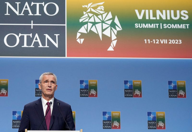 &copy; Reuters. Secretário-geral da Otan, Jens Stoltenberg, fala em coletiva de imprensa em Vilnius, Lituânia
11/07/2023
REUTERS/Ints Kalnins