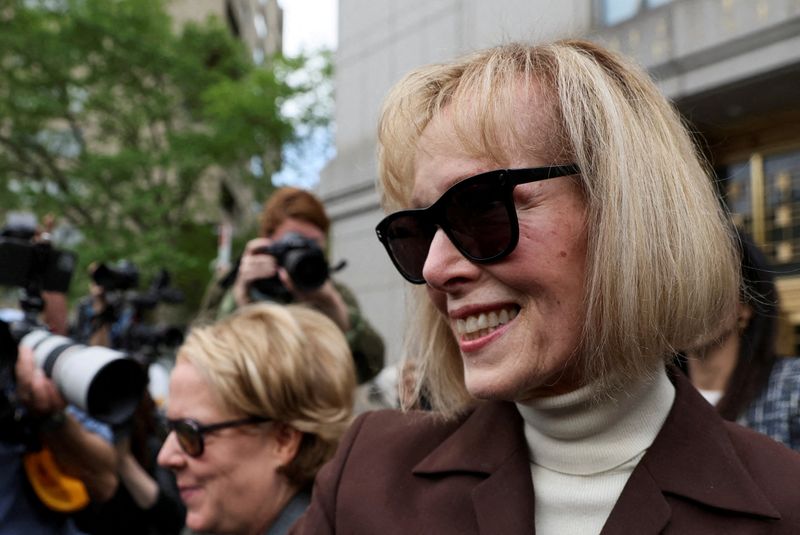 &copy; Reuters. FILE PHOTO: E. Jean Carroll reacts as she exits the Manhattan Federal Court following the verdict in the civil rape accusation case against former U.S. President Donald Trump, in New York City, U.S., May 9, 2023.  REUTERS/Brendan McDermid/File Photo