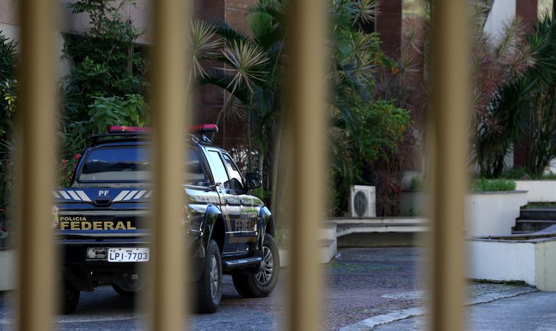 &copy; Reuters. Carro da Polícia Federal no Rio de Janeiro
05/09/2017
REUTERS/Sergio Moraes