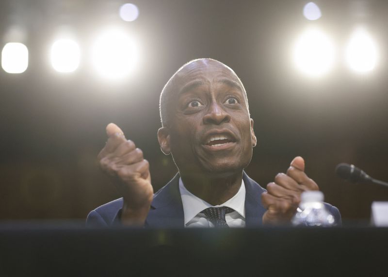 &copy; Reuters. Fed Governor Philip Jefferson testifies before a Senate Banking Committee hearing on his nomination to be the Federal Reserve's next vice chair, on Capitol Hill in Washington, U.S., June 21, 2023. REUTERS/Jonathan Ernst/File Photo