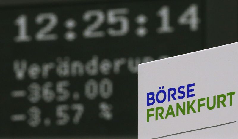 &copy; Reuters. FILE PHOTO: The German share price index DAX board is pictured at Frankfurt's stock exchange in Frankfurt, Germany January 7, 2016. REUTERS/Kai Pfaffenbach