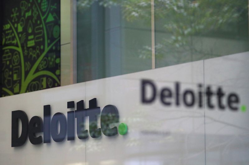 &copy; Reuters. FILE PHOTO: Offices of Deloitte are seen in London, Britain, September 25, 2017. REUTERS/Hannah McKay/File Photo