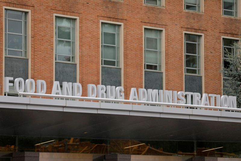 &copy; Reuters. FILE PHOTO: Signage is seen outside of the Food and Drug Administration (FDA) headquarters in White Oak, Maryland, U.S., August 29, 2020. REUTERS/Andrew Kelly/File Photo