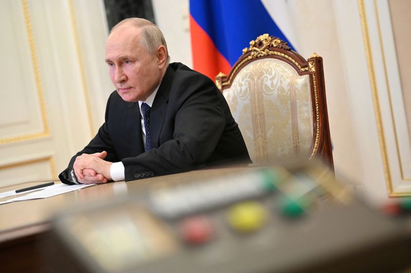 Putin: Russian Defence Ministry preparing response to bridge attack