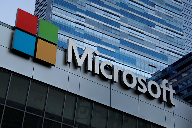 &copy; Reuters. FILE PHOTO: The Microsoft sign is shown on top of the Microsoft Theatre in Los Angeles, California, U.S. October 19, 2018.  REUTERS/Mike Blake/File Photo