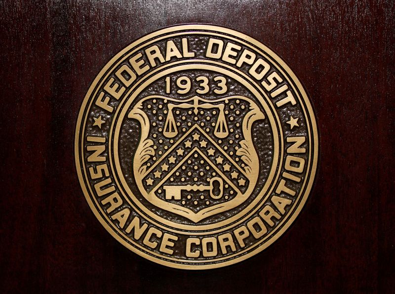 &copy; Reuters. FILE PHOTO: The Federal Deposit Insurance Corp (FDIC) logo is seen at the FDIC headquarters. REUTERS/Jason Reed/File Photo