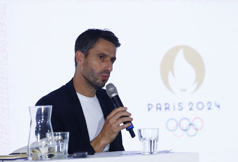 &copy; Reuters. توني إستانجيه رئيس اللجنة المنظمة لأولمبياد باريس 2024 يتحدث في مؤتمر صحفي يوم الثلاثاء. تصوير: جونزالو فوينتس - رويترز