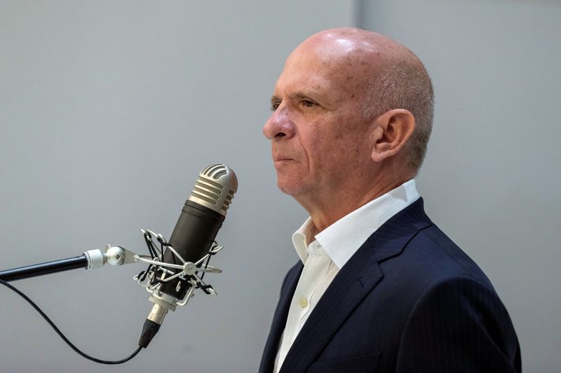 &copy; Reuters. FOTO DE ARCHIVO. El exjefe de la inteligencia venezolana Hugo Carvajal permanece de pie durante su audiencia de extradición a EEUU en el Tribunal Superior de Justicia de Madrid, España. 12 de septiembre de 2019. Emilio Naranjo/Pool vía REUTERS