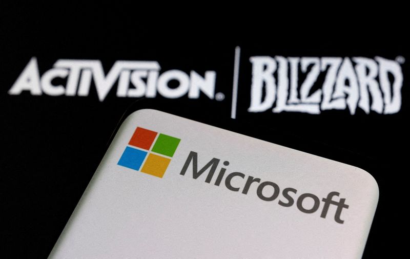 &copy; Reuters. FILE PHOTO: Microsoft logo is seen on a smartphone placed on displayed Activision Blizzard logo in this illustration taken January 18, 2022. REUTERS/Dado Ruvic/Illustration//File Photo/File Photo
