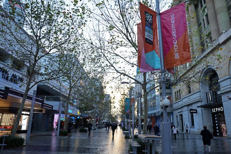 &copy; Reuters. Soccer Football - FIFA Women's World Cup Australia and New Zealand 2023 - Previews - Perth, Australia - July 19, 2023  A general view of World Cup branding hung from lamp posts REUTERS/Luisa Gonzalez